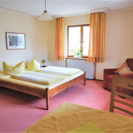 Schnurrenhof Apartamento Seebach